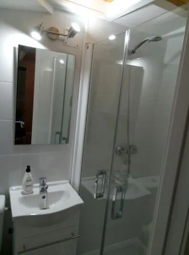 Hétvégi ház Neveritas